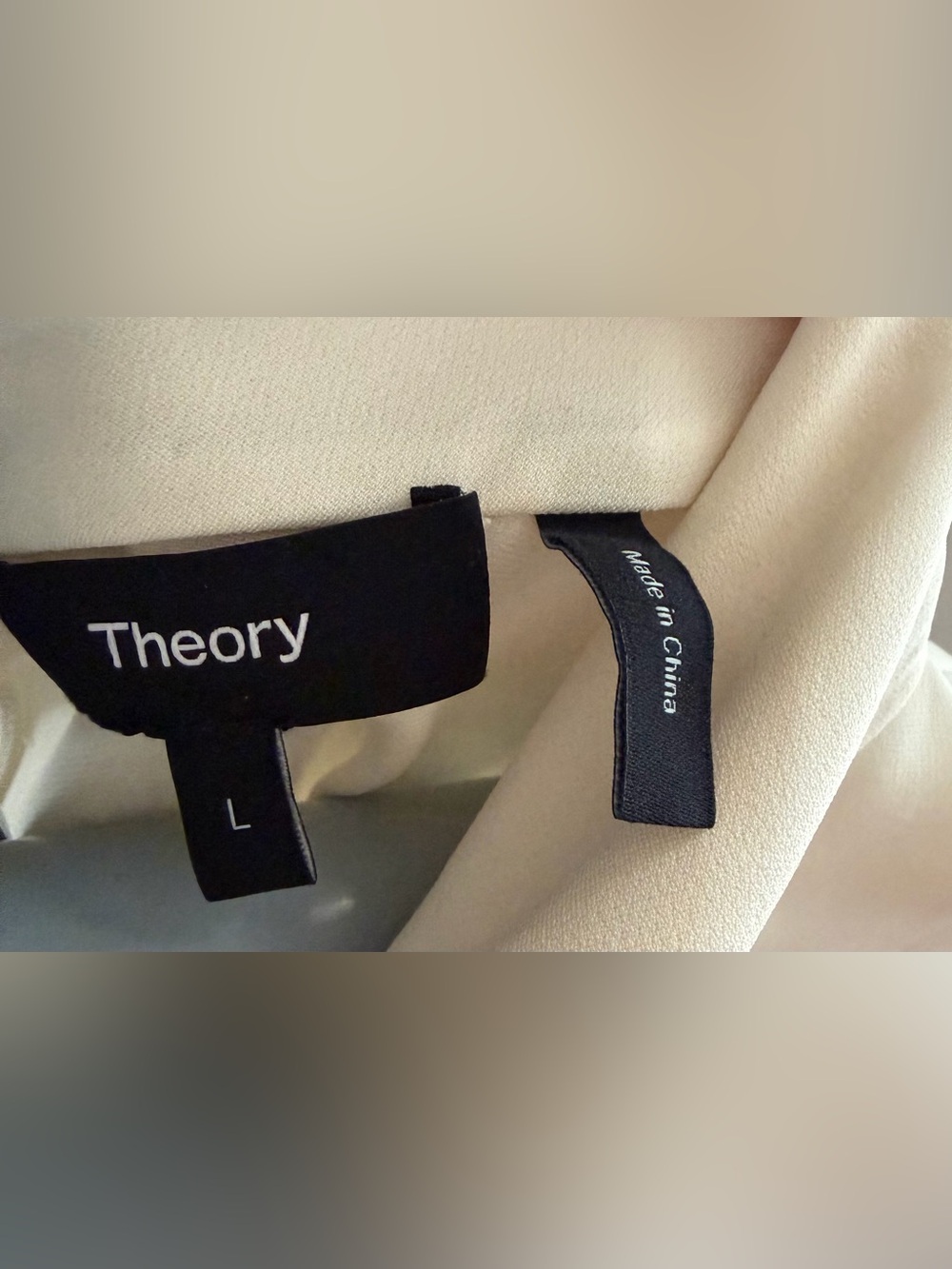 Never Worn Theory Ivory Mock Neck Top Size L - Picture 8 of 12